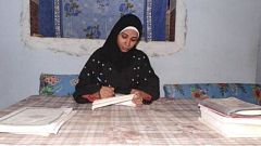 تعيين أصغر "مأذونة" في أسوان بصعيد مصر
