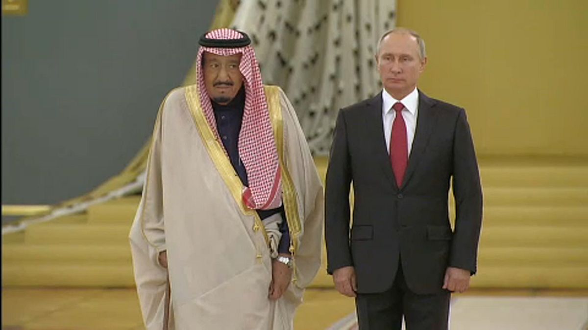 Saudi king makes historic visit to Russia
