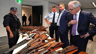 الأستراليون يعيدون 51 ألف قطعة سلاح للسلطات