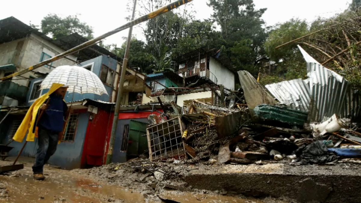 'Nate' Fırtınası Orta Amerika ülkelerinde 22 can aldı