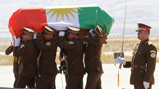 استياء عراقي من لف نعش الرئيس السابق جلال طالباني بالعلم الكردي
