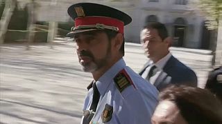 Chefe da polícia é herói na Catalunha