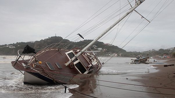 Ο τυφώνας Νέιτ απειλεί τη Νέα Ορλεάνη Ο τυφώνας Νέιτ απειλεί τη Νέα Ορλεάνη