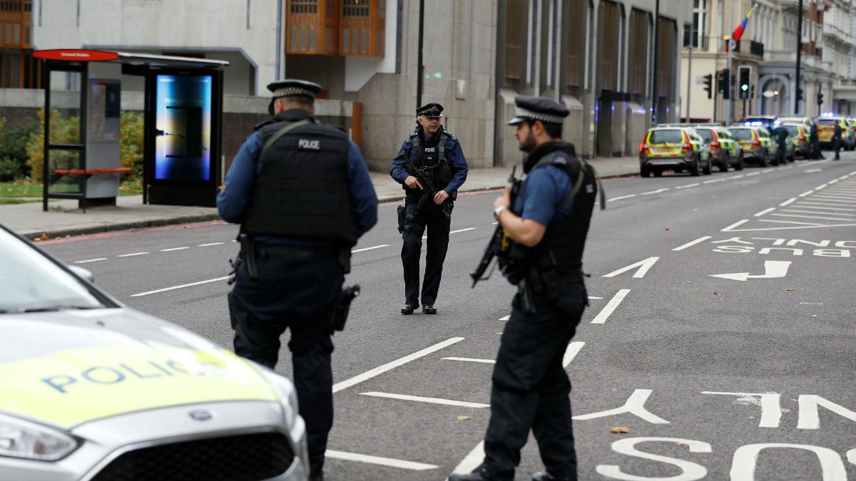 خودرویی در لندن عابران را زیر گرفت؛ احتمال تروریستی بودن حادثه رد شد
