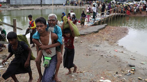 Emergenza Rohingya nei campi del Bangladesh Emergenza Rohingya nei campi del Bangladesh