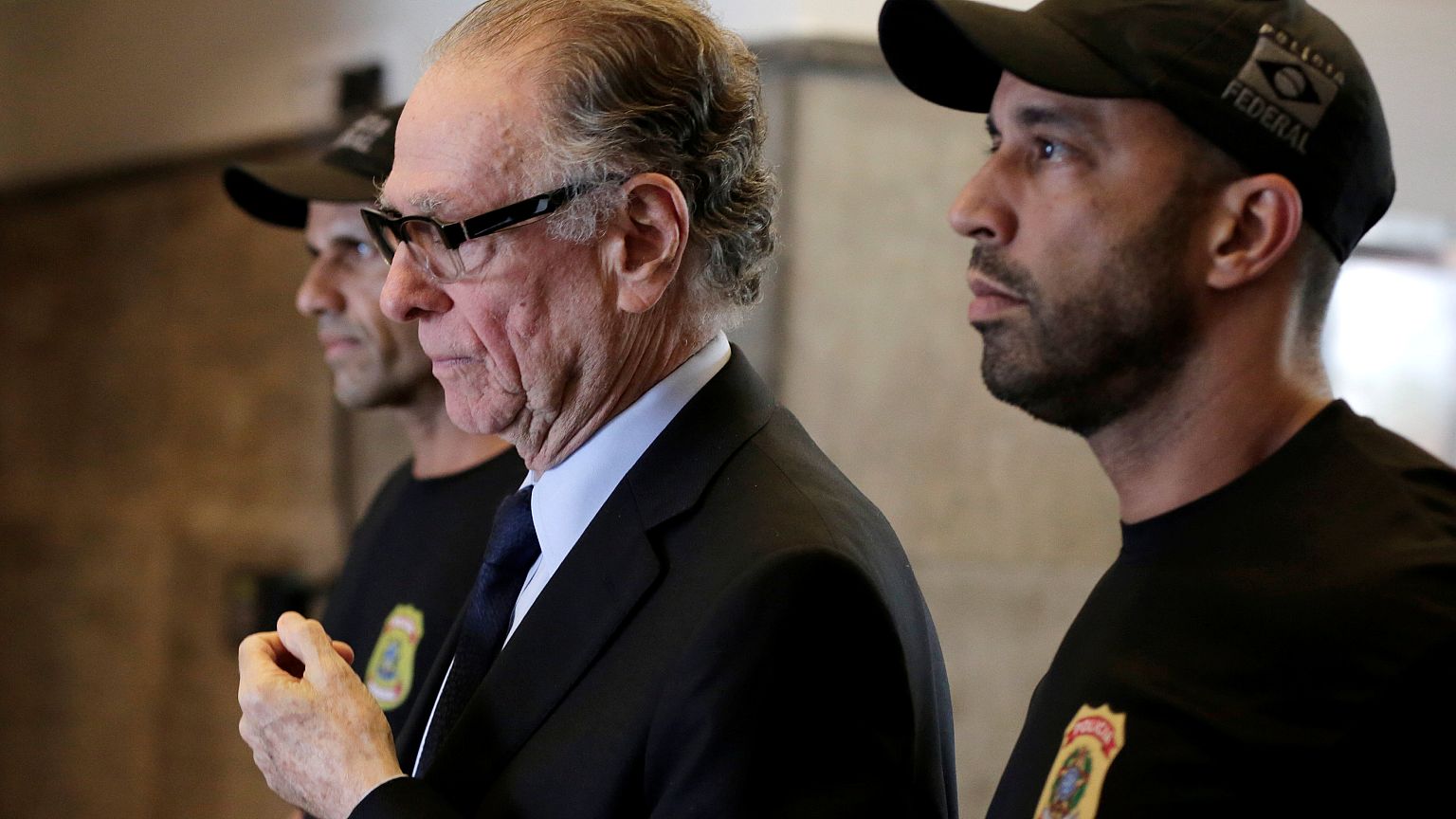Presidente do Comité Olímpico, Carlos Nuzman, pede demissão