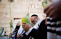 Thousands attend Jewish blessing in Jerusalem