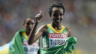 Ethiopia's Tirunesh Dibaba bags $100,000 with Chicago Marathan gold