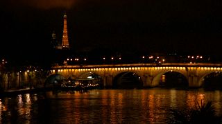 Неспящие в Париже