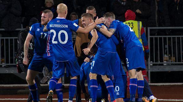 أيسلندا أصغر دولة تبلغ نهائيات كأس العالم روسيا 2018 أيسلندا أصغر دولة تبلغ نهائيات كأس العالم روسيا 2018