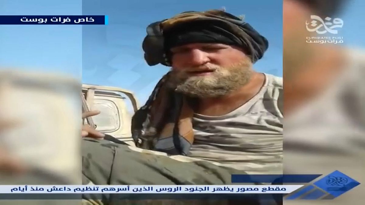 بالفيديو: لحظة أسر داعش لروسيين في سوريا