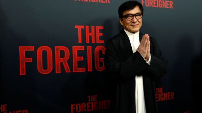 Jackie Chan é "O Estrangeiro"