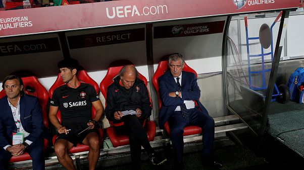 "Com esta equipa vou até ao fim do Mundo", garante Fernando Santos "Com esta equipa vou até ao fim do Mundo", garante Fernando Santos