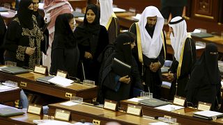 المرأة السعودية في مجلس الإفتاء.. ما الذي سيتغير؟