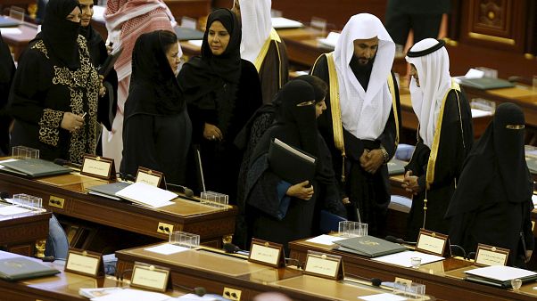 المرأة السعودية في مجلس الإفتاء.. ما الذي سيتغير؟ المرأة السعودية في مجلس الإفتاء.. ما الذي سيتغير؟