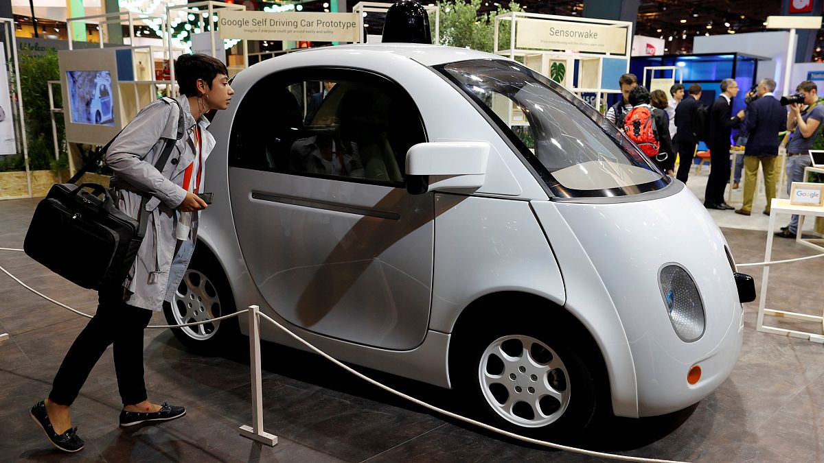 Jövőre már közlekedhetnek Kaliforniában a vezető nélküli autók