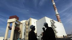 Trump resists pressure to soften stance on Iran nuclear deal