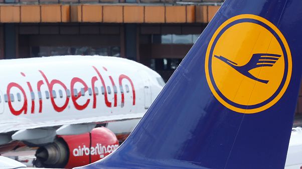 Η Lufthansa θα εξαγοράσει μέρος της Air Berlin Η Lufthansa θα εξαγοράσει μέρος της Air Berlin