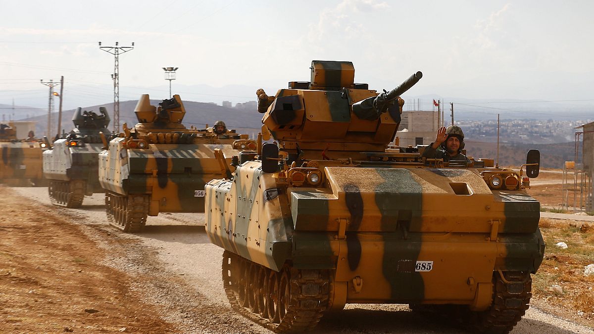 Türk Ordusu Suriye'nin İdlib şehrine girdi