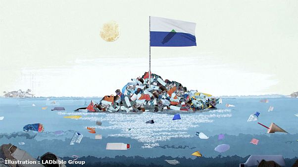 L'ONU non accetta l'Isola di Spazzatura nel Pacifico come stato membro. Non ancora L'ONU non accetta l'Isola di Spazzatura nel Pacifico come stato membro. Non ancora