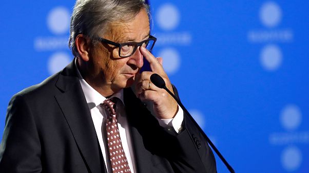 Juncker turns to beer in bid to get Britain to cough up for Brexit Juncker turns to beer in bid to get Britain to cough up for Brexit