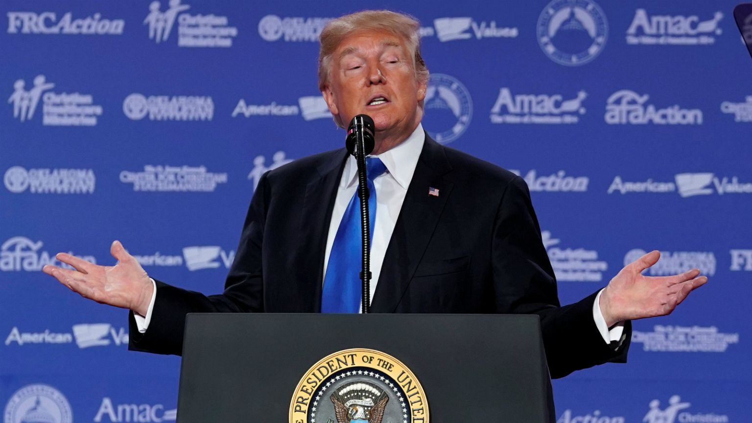 Trump: "I met with the president of the Virgin Islands". He is the president of the US Virgin Islands.