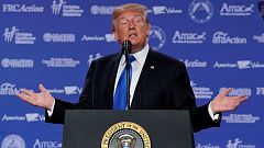 Trump trifft sich mit ... sich selbst?
