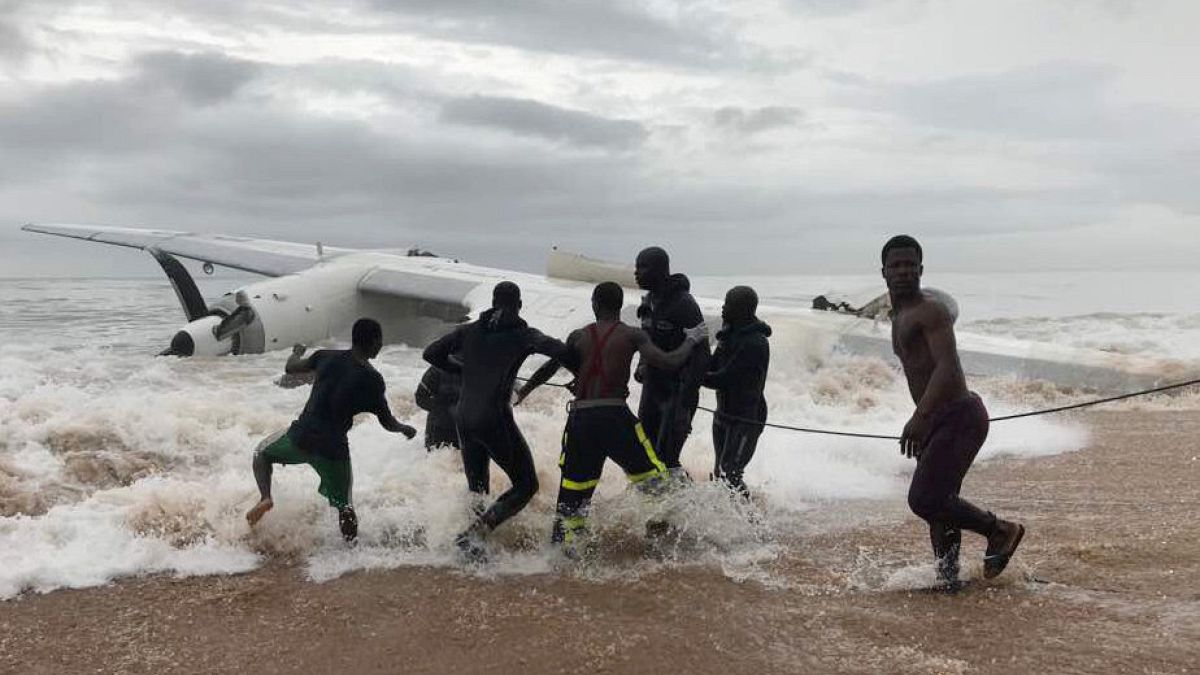 Costa do Marfim: Acidente com avião de carga provoca quatros mortos