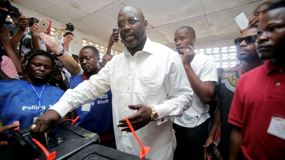 Liberian elections: Former footballer George Weah leads in provisional first-round results