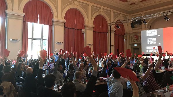Supersteuer für Superreiche: Schweizer Sozialdemokraten für 99-Prozent-Initiative Supersteuer für Superreiche: Schweizer Sozialdemokraten für 99-Prozent-Initiative