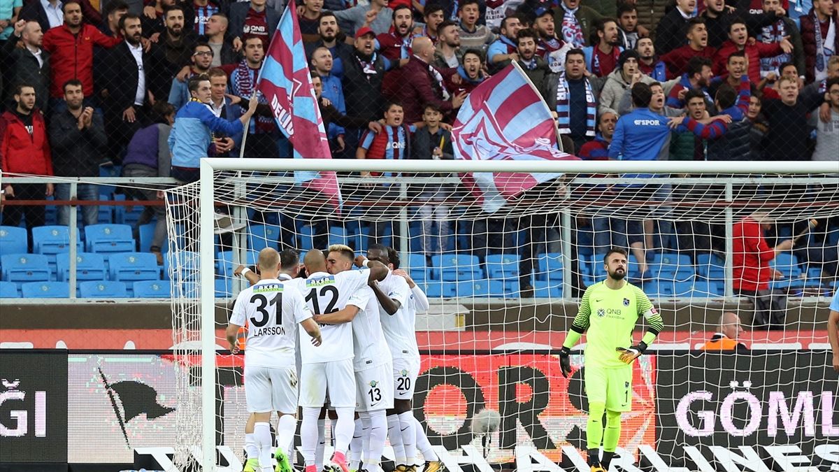 Trabzonspor'a kendi evinde şok yenilgi