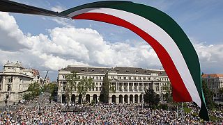 2017 végéig egymillióra nő az új magyar állampolgárok száma