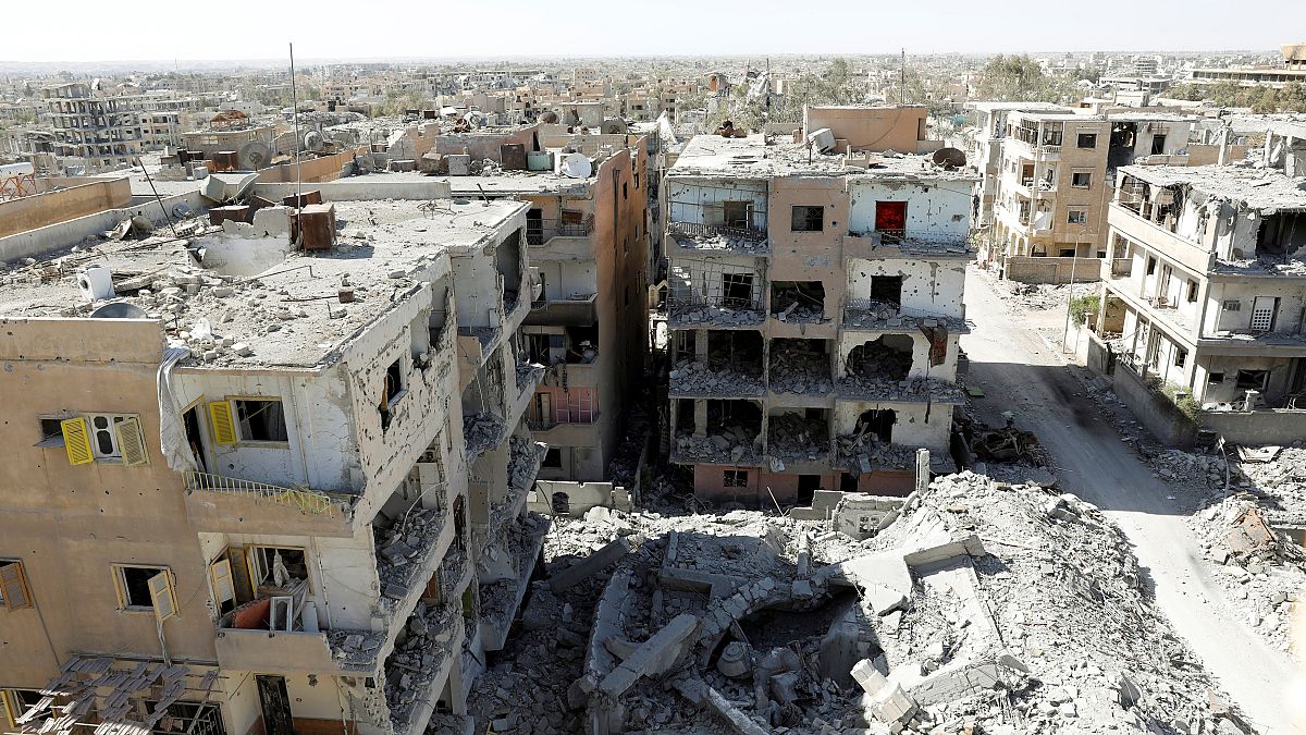 Jihadistas do "Daesh" rendem-se em Raqqa