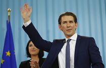 Österreich ermittelt gegen TITANIC wegen "Baby-Hitler töten!"