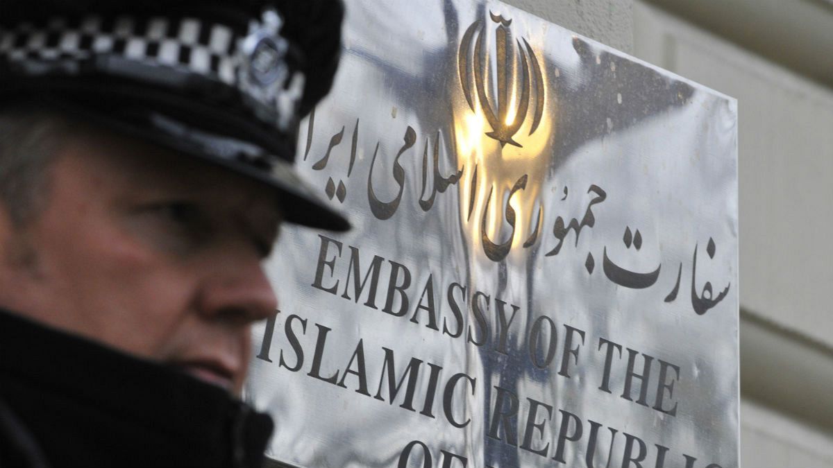 عاملان حمله به سفارت ایران در لندن بازداشت شدند