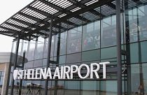St. Helena: Ein Flughafen im Nichts