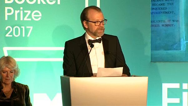 George Saunders wird mit dem Man Booker Preis geehrt George Saunders wird mit dem Man Booker Preis geehrt
