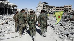 Syrian Democratic Forces’ ‘donut stunt’ marks end of Islamic State siege over Raqqa