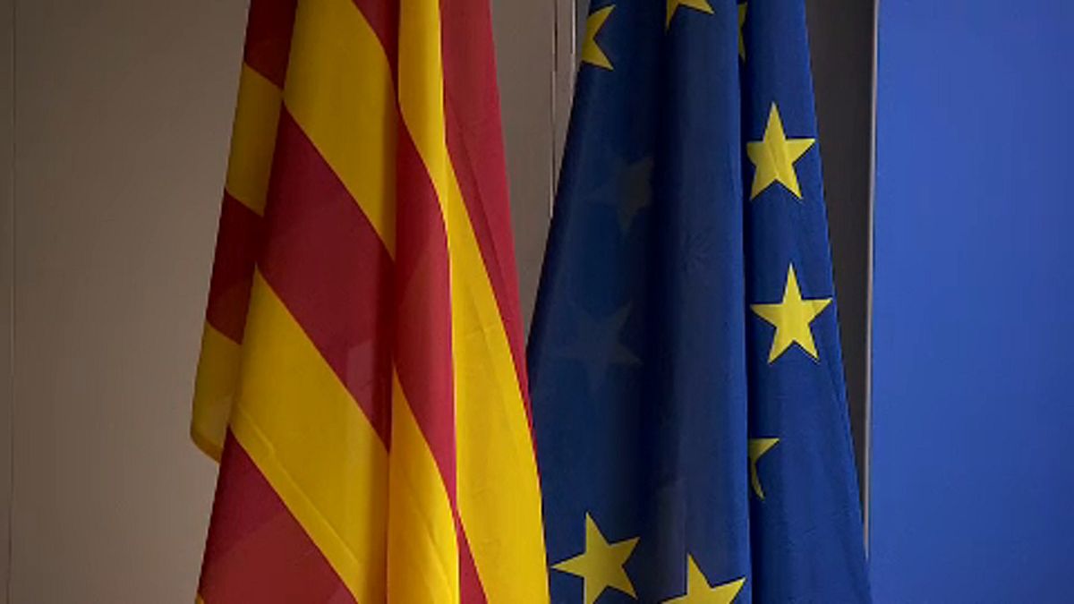 Brüksel'de Katalonya krizini çözmek için diplomatik görüşmeler sürüyor