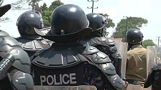 Ouganda : un homme tué lors d'échauffourées avec la police