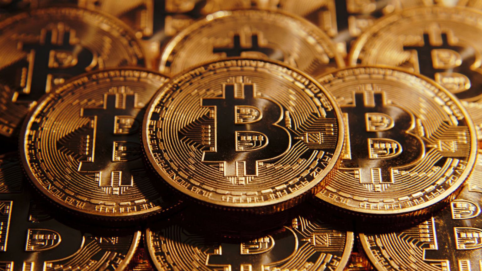 أول مزاد علني بالعملة الافتراضية "بيتكوين"