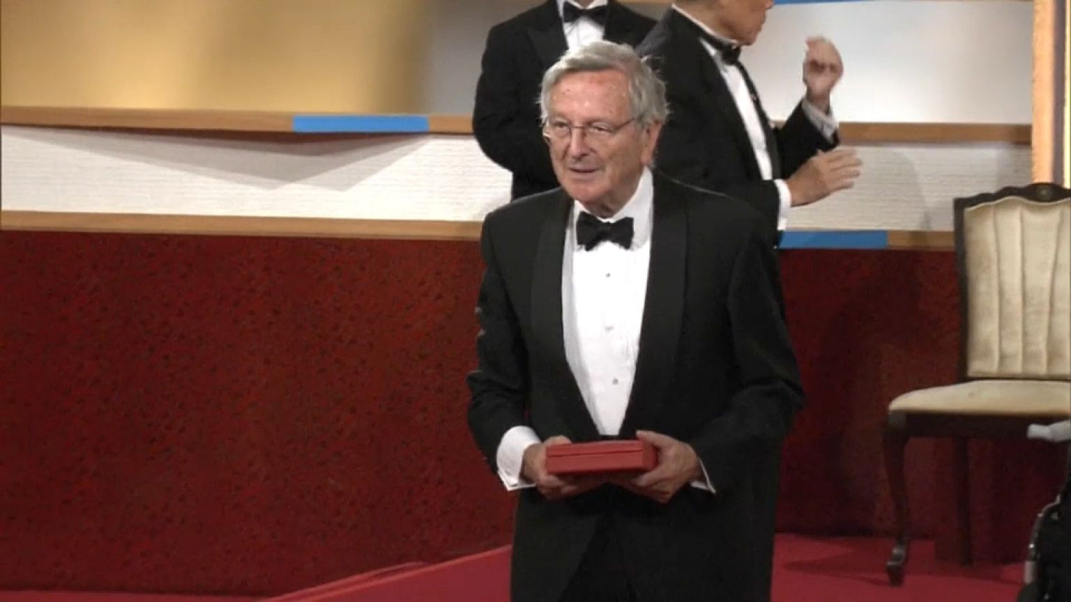 Rafael Moneo recibe el máximo galardón de las Artes niponas