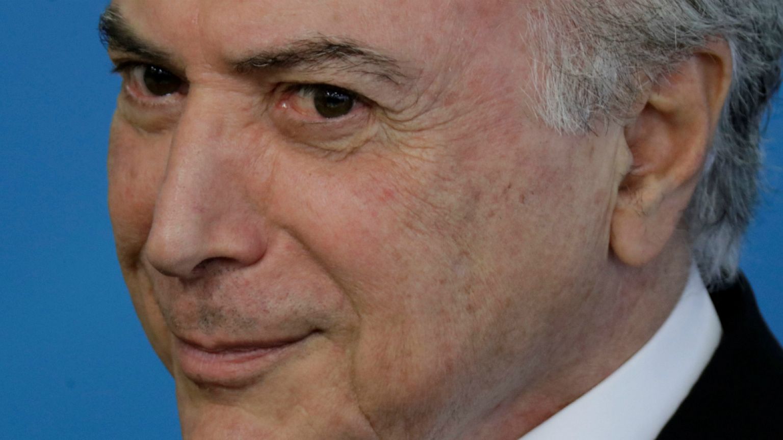 Comissão rejeita acusação contra Michel Temer
