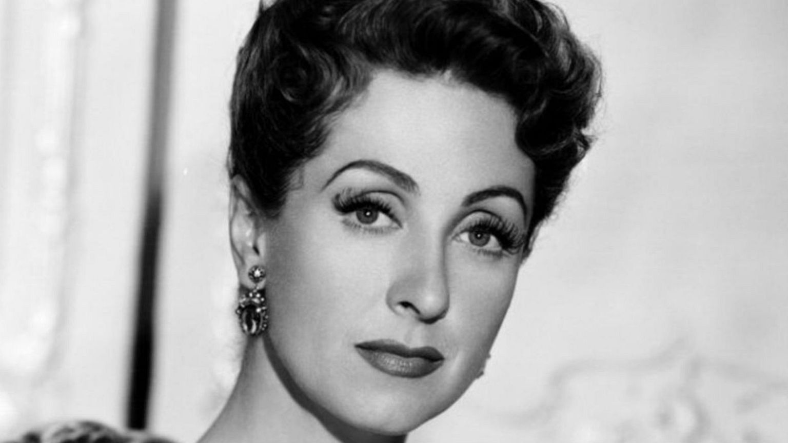 Cinéma : Danielle Darrieux tire sa révérence
