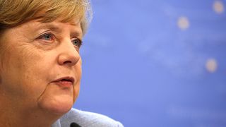 Merkel quer cortes na assistência financeira à Turquia