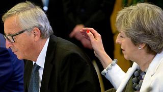 Vertice UE: i 27 fanno un passo avanti verso Theresa May