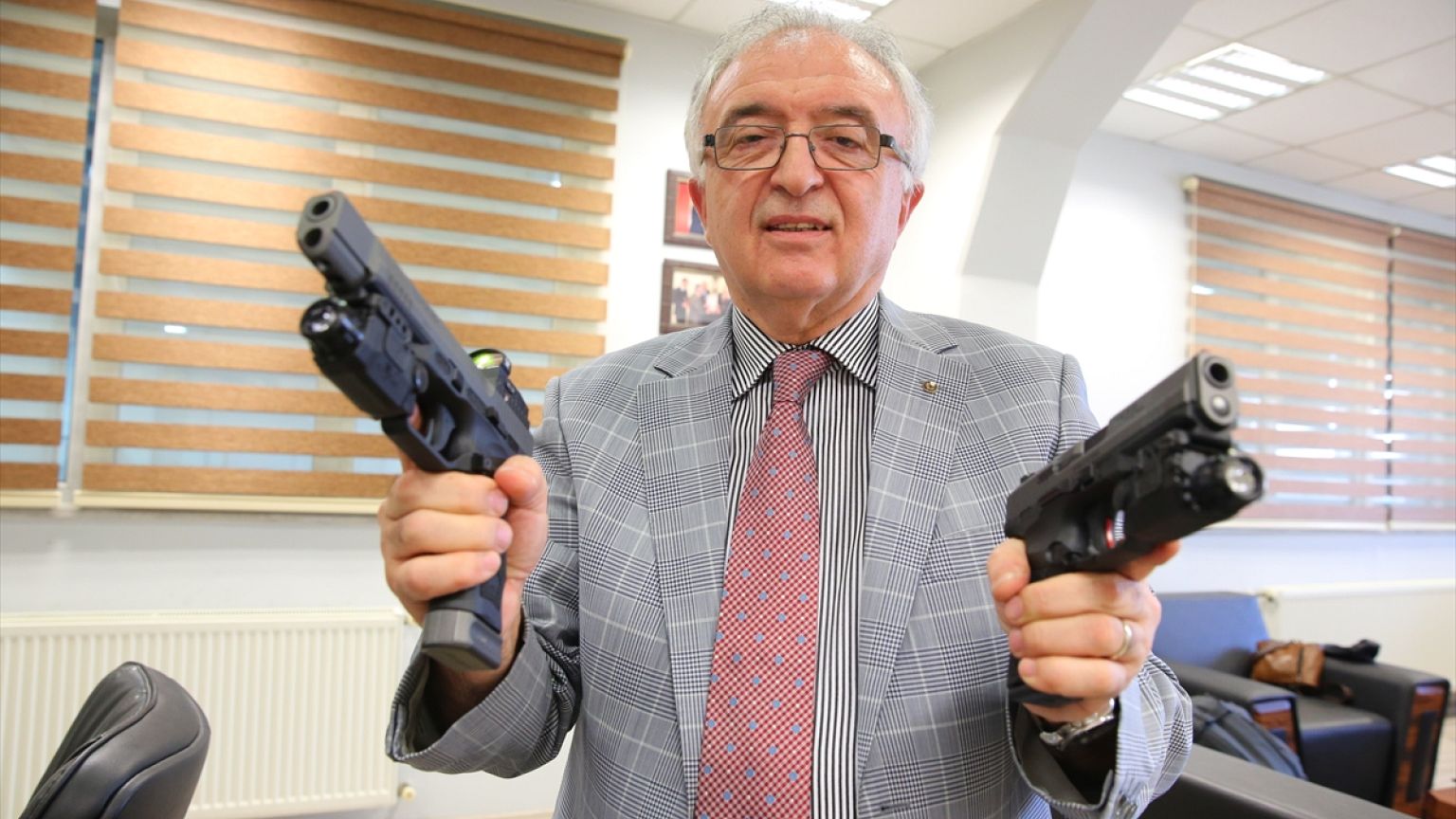Türk markası Canik ABD'de en çok satan ilk 10 tabanca arasında