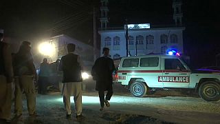 Suicide bomber kills 30 in Afghan attack