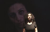 "عنوان مؤقت" عمل مسرحي لبناني-سوري عن مآسي التهجير والاغتراب