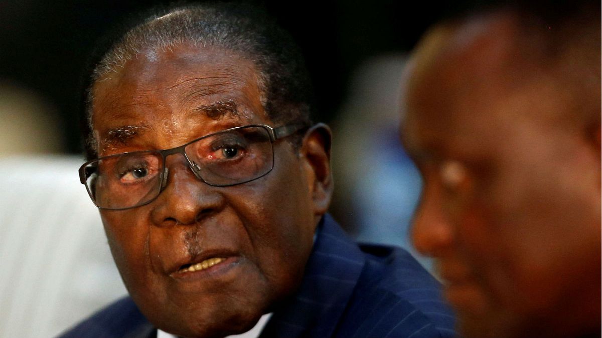 OMS retira nomeação de Robert Mugabe como embaixador da boa vontade